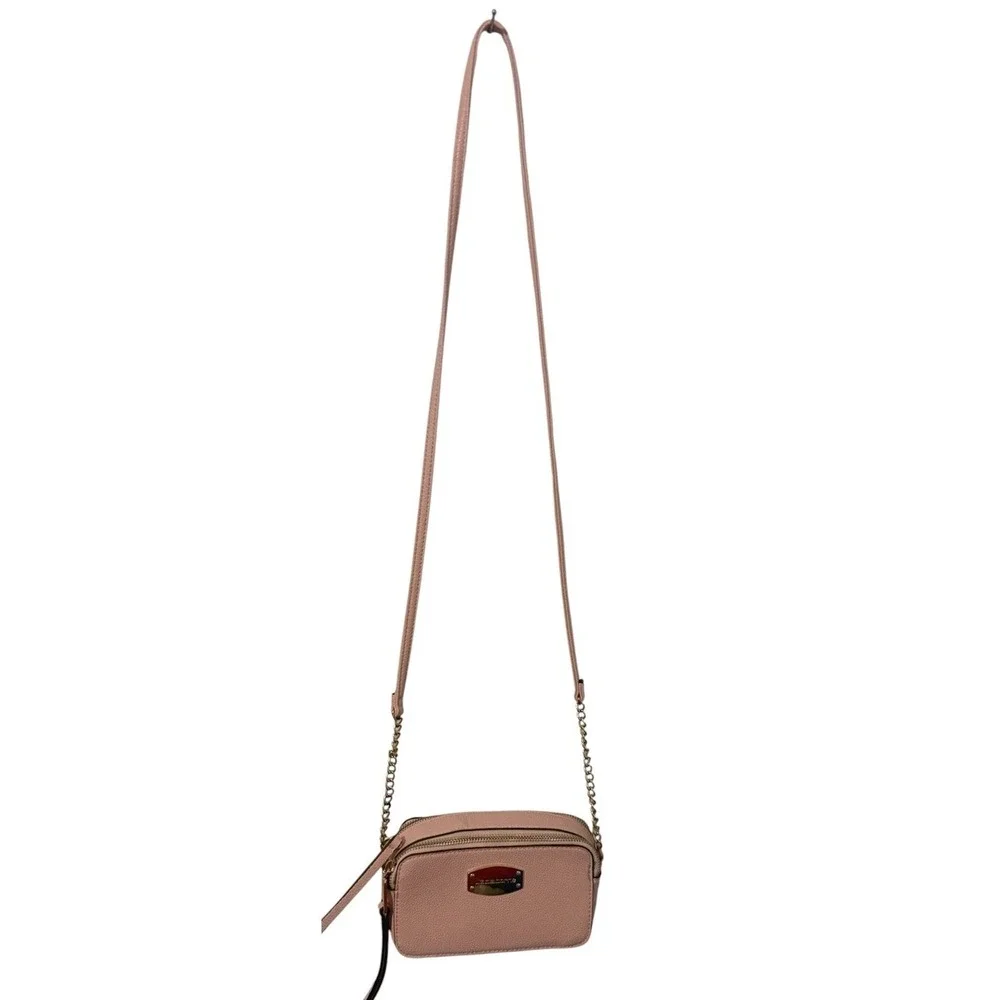 Vintage Liz Claiborne Women's  Pink Leather Zipper Shoulder Bag Pebble Small